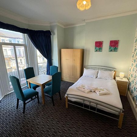 The Paradise Guest House Great Yarmouth Eksteriør billede